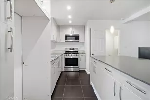 19775 Coventry, Huntington Beach, CA 92646 - Photo 8