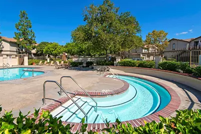 135 Chaumont, Lake Forest, CA 92610 - Photo 30