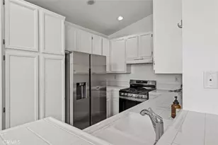 135 Chaumont, Lake Forest, CA 92610 - Photo 16