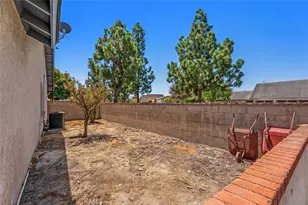 309 W Columbine, Santa Ana, CA 92707 - Photo 24