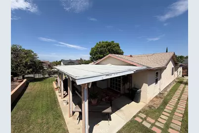 2040 Santa Barbara, Corona, CA 92882 - Photo 12