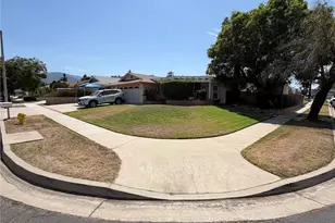 2040 Santa Barbara, Corona, CA 92882 - Photo 2