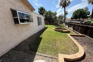 2040 Santa Barbara, Corona, CA 92882 - Photo 26