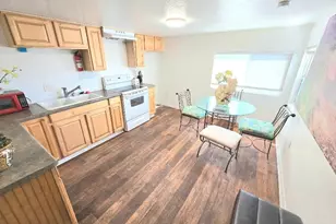 21752 Pacific Coast Hwy, Huntington Beach, CA 92646 - Photo 14