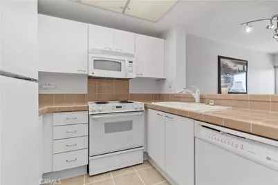 525 E Seaside #710, Long Beach, CA 90802 - Photo 12