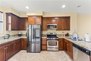 1123 Abelia, Irvine, CA 92606 - Photo 14