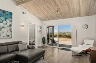 2175 Pacific Ave, Costa Mesa, CA 92627 - Photo 16