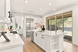 16072 Butterfly Dr, Fontana, CA 92336 - Photo 12