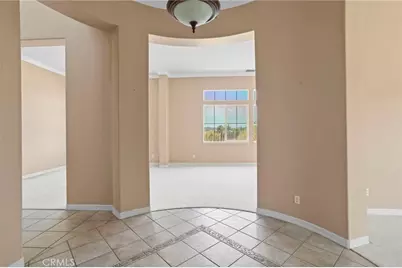 18530 Oak Park, Riverside, CA 92504 - Photo 8