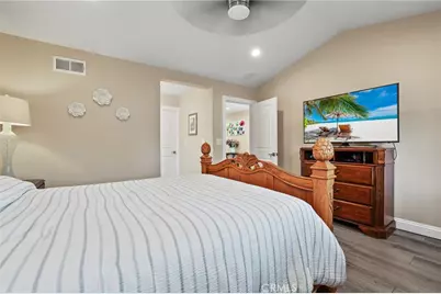 28275 Zurburan, Mission Viejo, CA 92692 - Photo 18