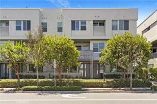 629 W 17th, Costa Mesa, CA 92627 - Photo 2