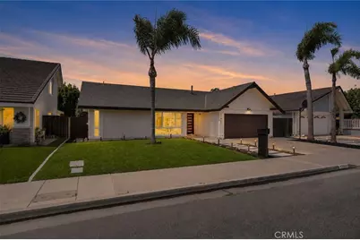 17951 Whitford Lane, Huntington Beach, CA 92649 - Photo 4