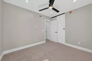 17951 Whitford Ln, Huntington Beach, CA 92649 - Photo 36