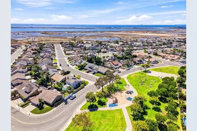 17951 Whitford Lane, Huntington Beach, CA 92649 - Photo 68