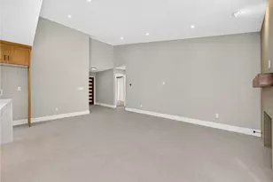 17951 Whitford Ln, Huntington Beach, CA 92649 - Photo 18