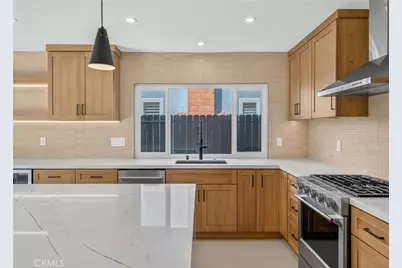 17951 Whitford Lane, Huntington Beach, CA 92649 - Photo 16