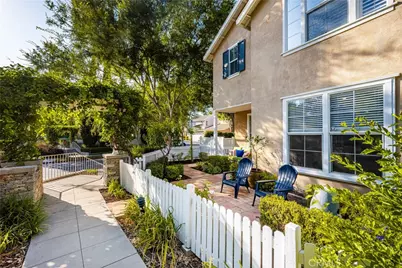 13124 Arborwalk Lane, Tustin, CA 92782 - Photo 2
