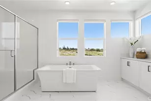 291 Lynx, Irvine, CA 92618 - Photo 40