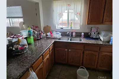 668 Clela, Los Angeles, CA 90022 - Photo 4