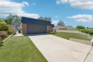 25141 Madeira, Laguna Hills, CA 92653 - Photo 4