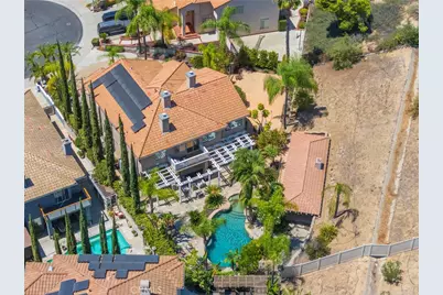 36008 Corte Coruna, Murrieta, CA 92562 - Photo 50