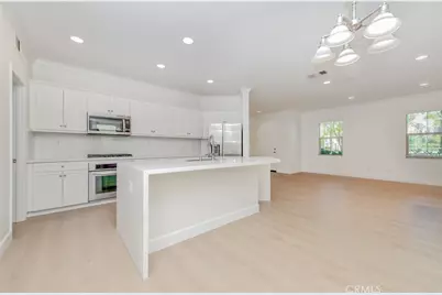48 Cactus Bloom, Irvine, CA 92618 - Photo 8