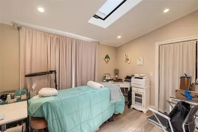 711 Huntington, Huntington Beach, CA 92648 - Photo 18