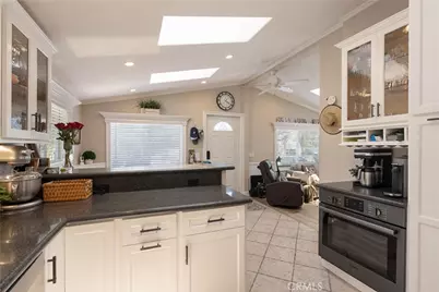 711 Huntington, Huntington Beach, CA 92648 - Photo 12