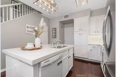 25 Platinum, Ladera Ranch, CA 92694 - Photo 16