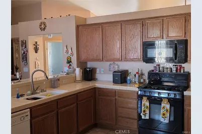 21224 Vidal Court, Apple Valley, CA 92308 - Photo 6