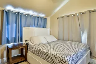 138 Green Oaks Dr, Riverside, CA 92507 - Photo 52