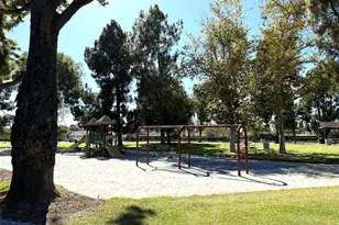 4862 Redbluff Cir, Irvine, CA 92604 - Photo 6