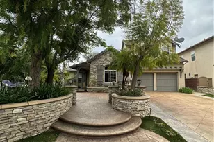 20 Clydesdale Dr, Ladera Ranch, CA 92694 - Photo 4