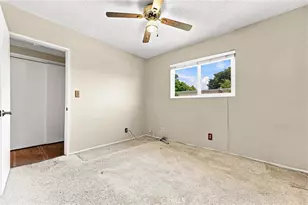 220 Knox Pl, Costa Mesa, CA 92627 - Photo 10