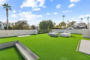 400 Heliotrope, Corona del Mar, CA 92625 - Photo 38