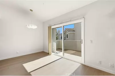 549 N Springbrook, Irvine, CA 92614 - Photo 8