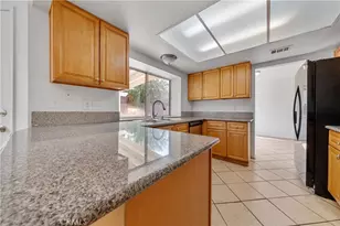 1404 Springline Dr, Palmdale, CA 93550 - Photo 8