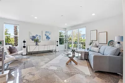 43 Gramercy, Irvine, CA 92612 - Photo 2