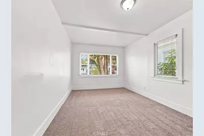 5032 S Wilton Place, Los Angeles, CA 90062 - Photo 16