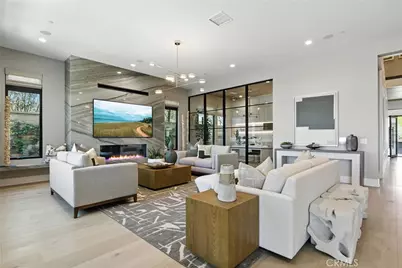441 Narcissus, Irvine, CA 92602 - Photo 2