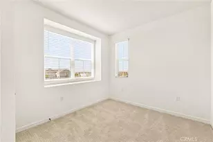 16583 Bottlebrush Ln, Fontana, CA 92336 - Photo 20