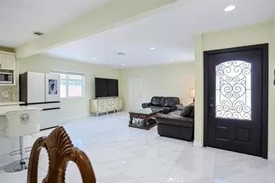 1211 Groton, Anaheim, CA 92801 - Photo 6