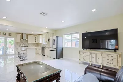 1211 Groton, Anaheim, CA 92801 - Photo 10