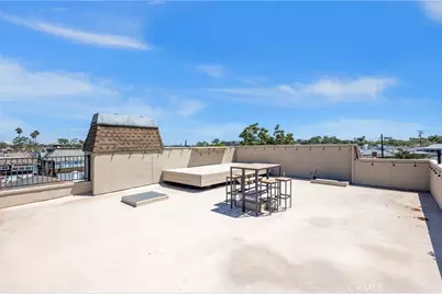 253 Novara, Long Beach, CA 90803 - Photo 42