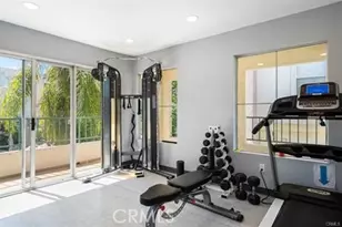 5455 Sylmar, Sherman Oaks, CA 91401 - Photo 18