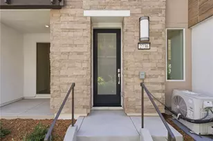 2736 Everly Dr, San Diego, CA 92108 - Photo 2