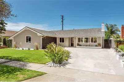17571 Wrightwood, Huntington Beach, CA 92649 - Photo 2
