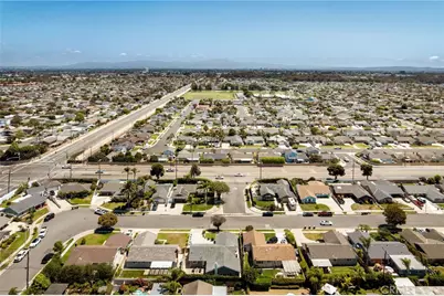 17571 Wrightwood, Huntington Beach, CA 92649 - Photo 28