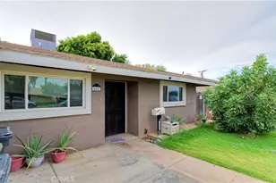 460 Seville, Blythe, CA 92225 - Photo 2