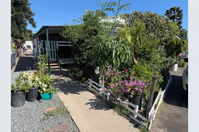 211 Monaco #54, Santa Ana, CA 92703 - Photo 8